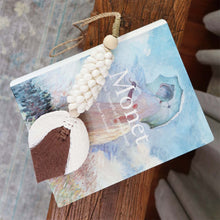 Load image into Gallery viewer, Seashell Tassel, Beach Home Decor, Boho Shell Tassel Hanging Chain, Leafy