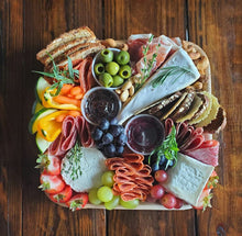 Load image into Gallery viewer, Palm Leaf Square Plates 8&quot; Inch (Set of 100/50/25)
